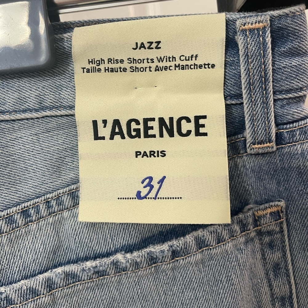 L’ Agence Women's Denim Shorts Size 31 NWT - Picture 3 of 4